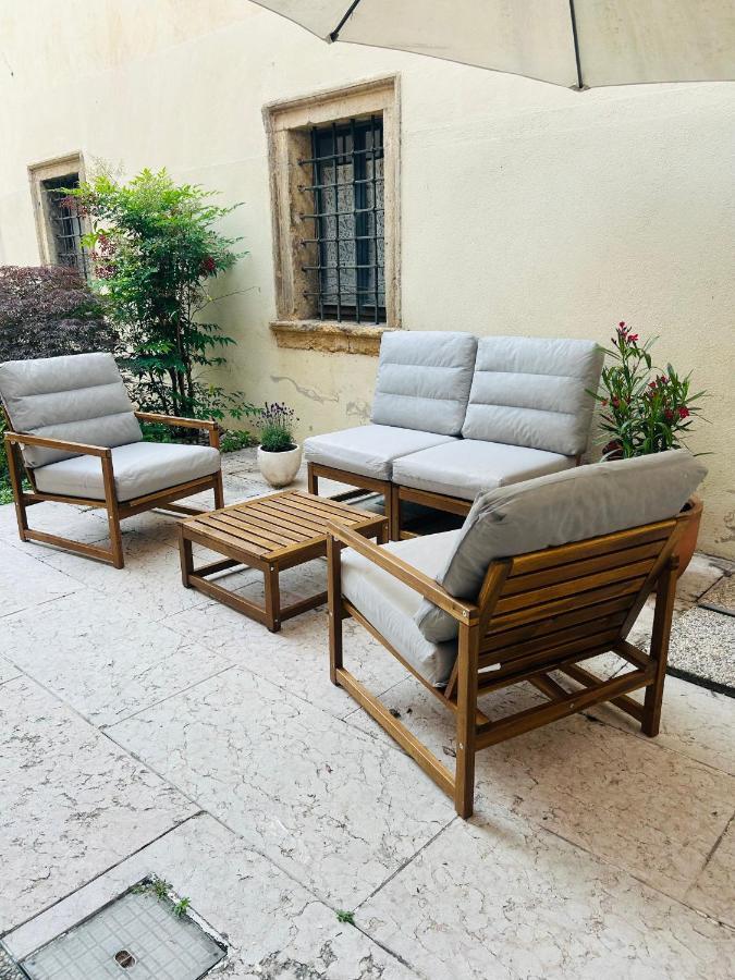 Vittoria Vérone Extérieur photo